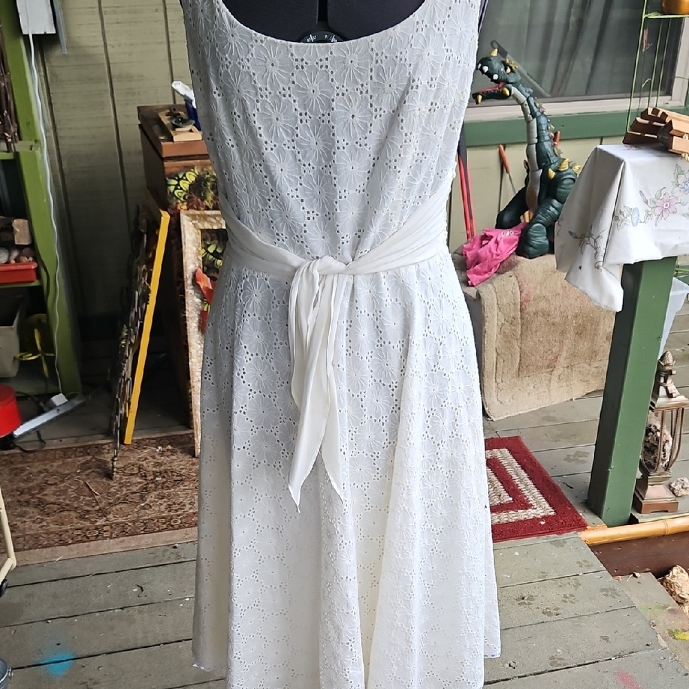 Maggy London White Lace Midi Dress